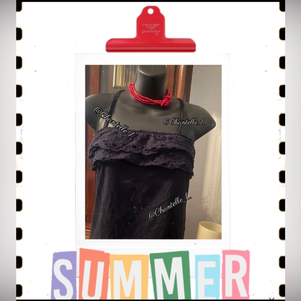 Y2K Hollister unique hard to find top💕